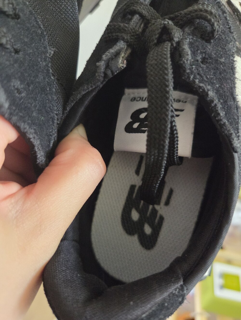 New Balance 327 'Animal Pack - Black Lemonade' Cow Calfhair Black Size 8 - Picture 7 of 8